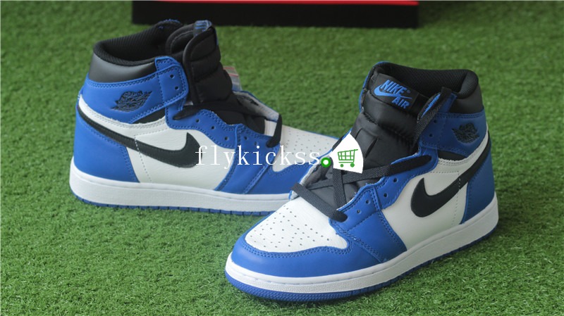 WMNS Air Jordan 1 Retro High OG Game Royal